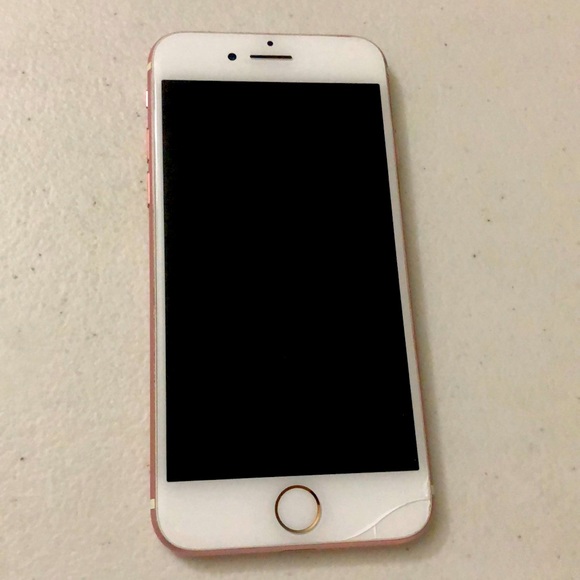 iPhone 7 only works with WiFi - 3G